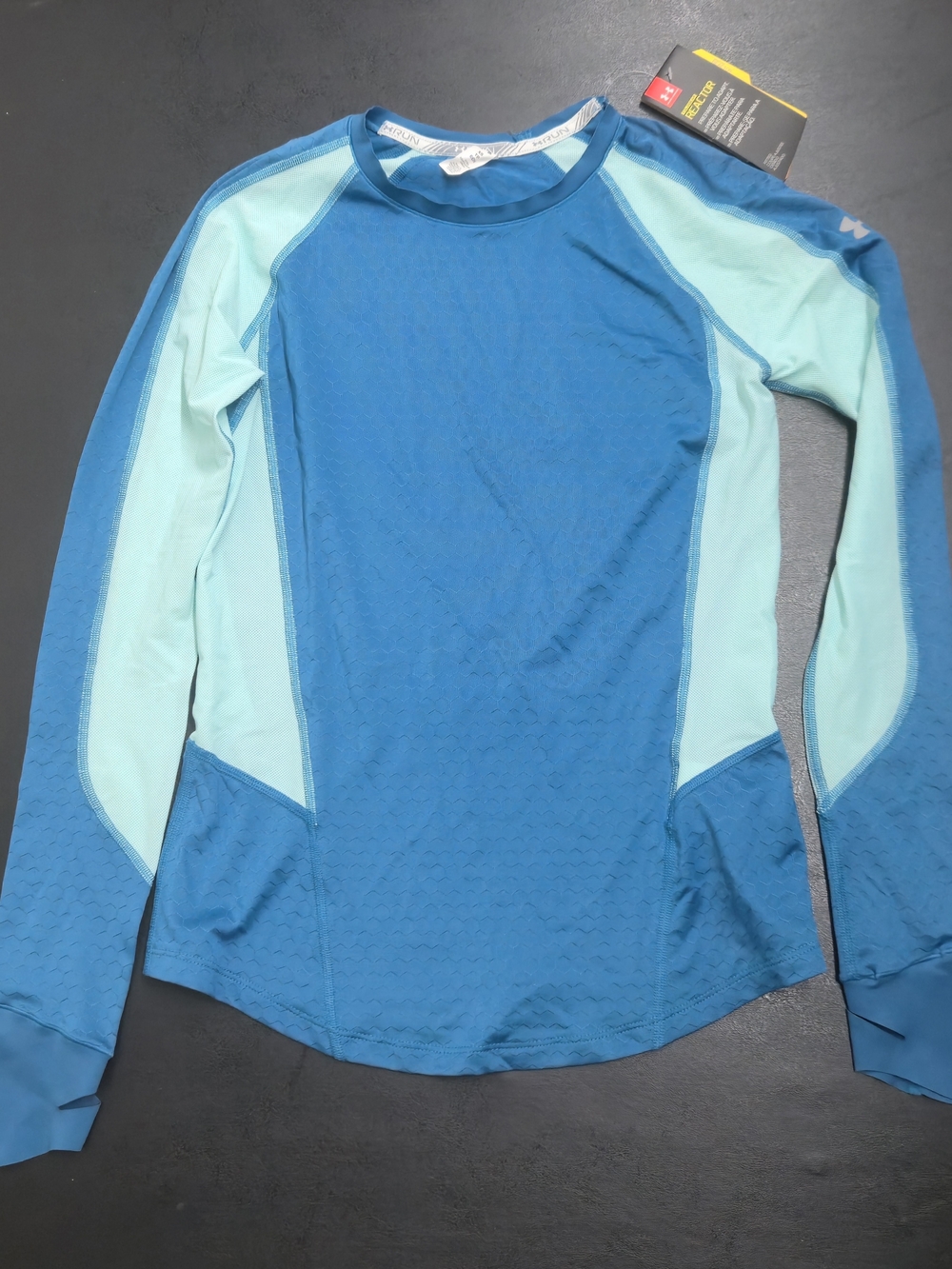Under Armour Blue and Aqua Long-Sleeve Performance Tee